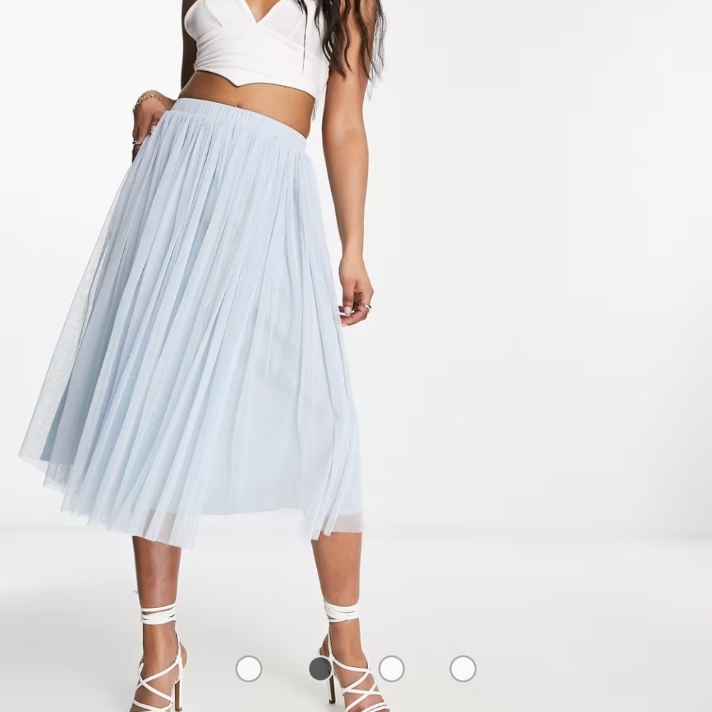 BEAUTT SZ 8.PETITE Elegant Light Blue Women's Skirt - Picture 2 of 14